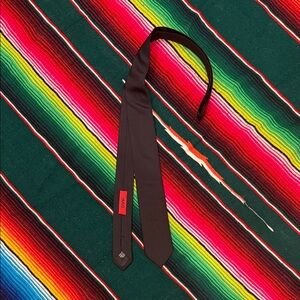 Hugo Boss Black Tie with Red Tag